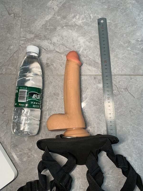 9″ beauty realistic dick d0903